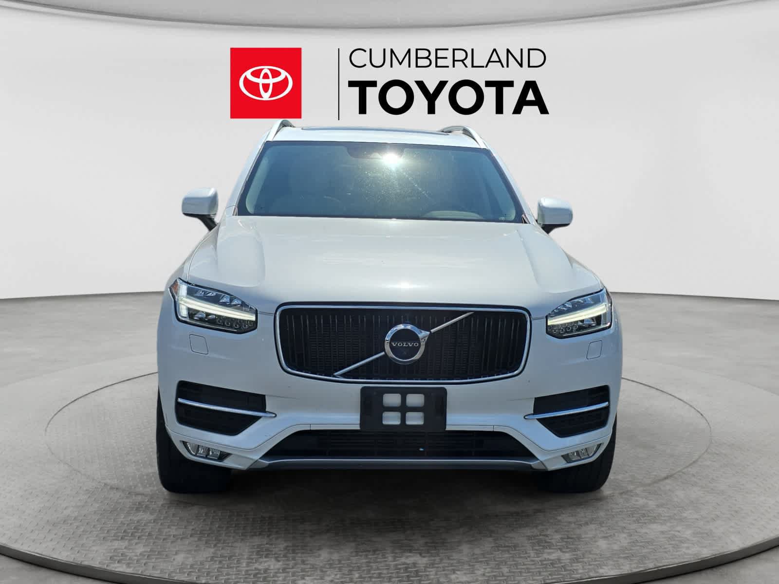 Used 2018 Volvo XC90 T6 Momentum w/ Convenience Package AWD/4WD image 7