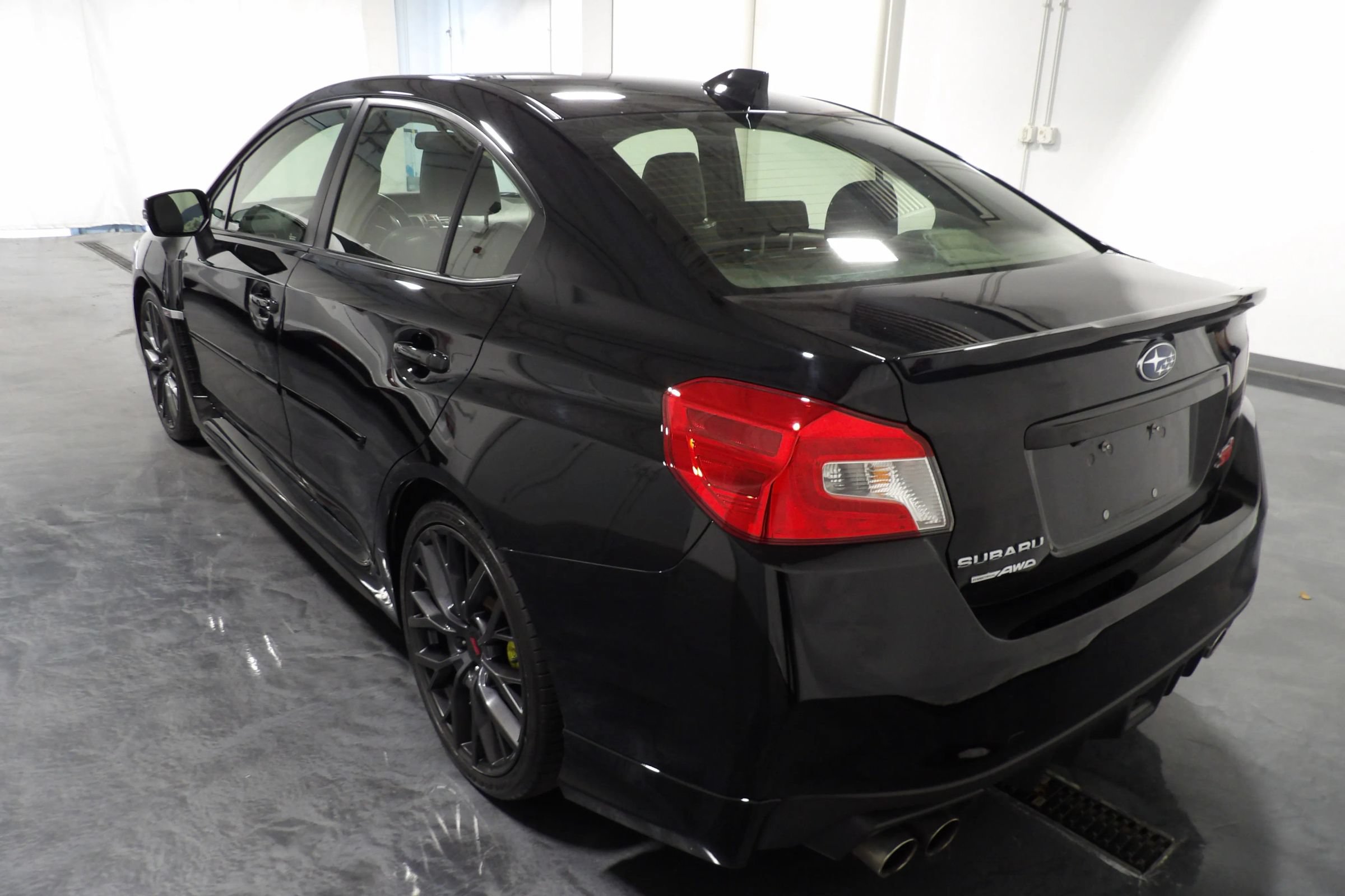 Used 2020 Subaru WRX STI Limited AWD/4WD image 5