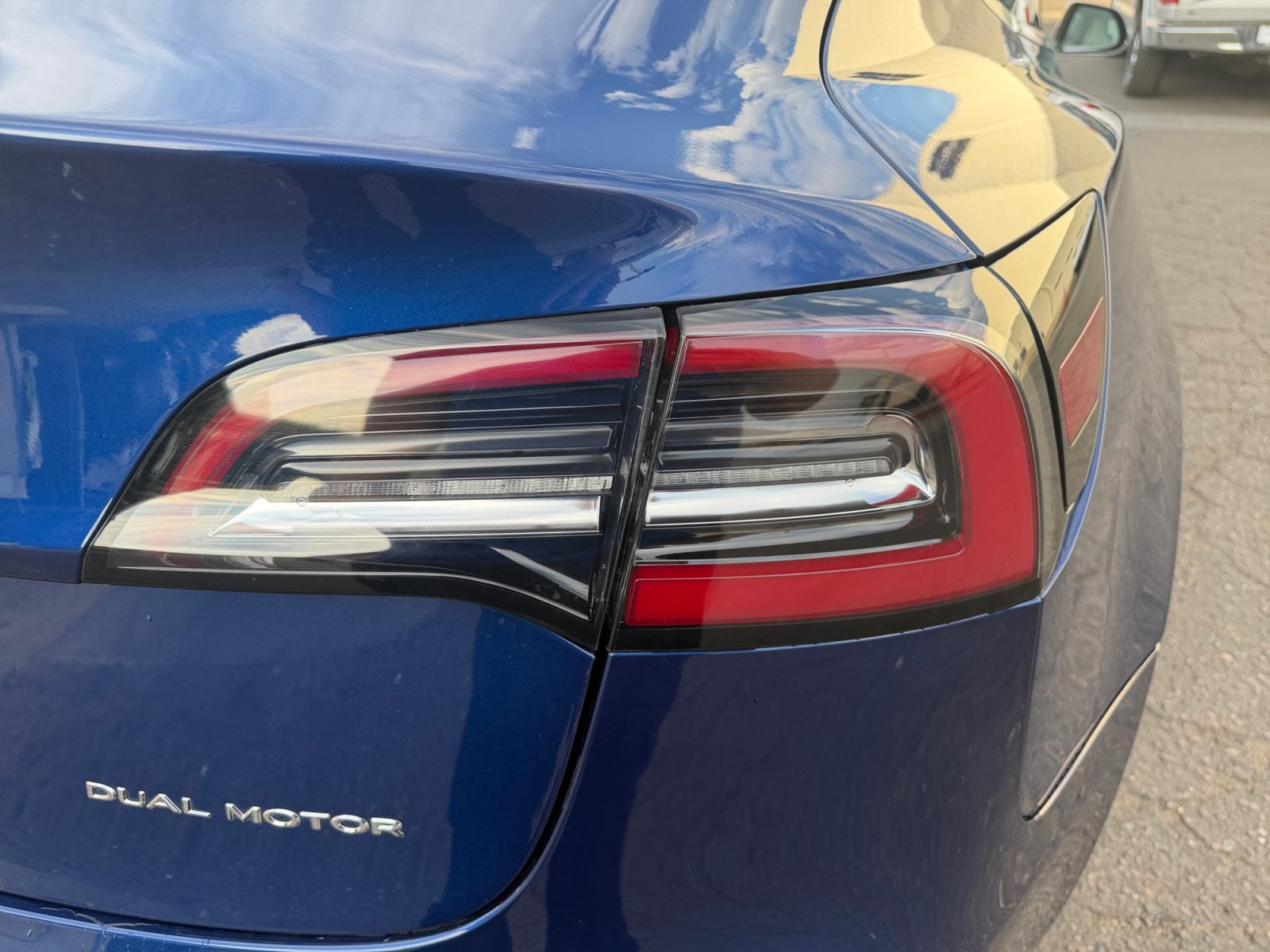 Used 2019 Tesla Model 3 Long Range AWD/4WD image 29