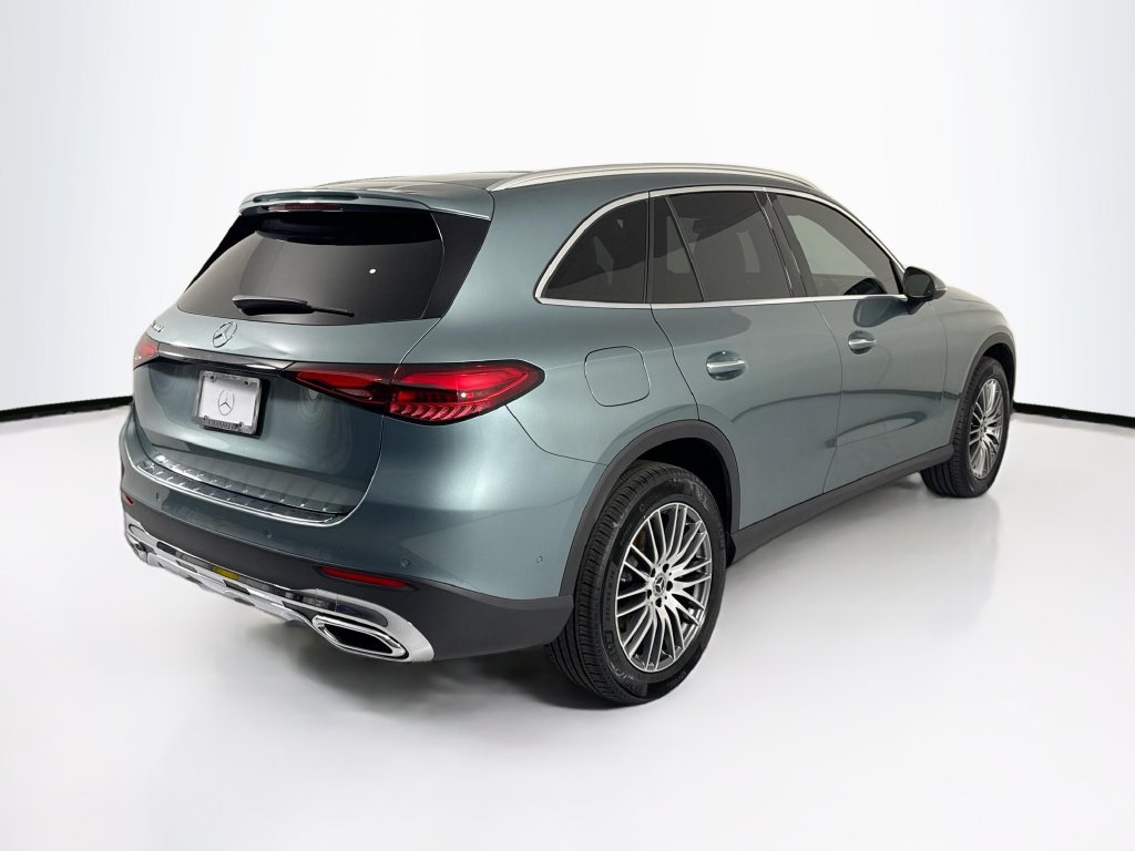 Certified 2026 Mercedes-Benz GLC 300 image 5