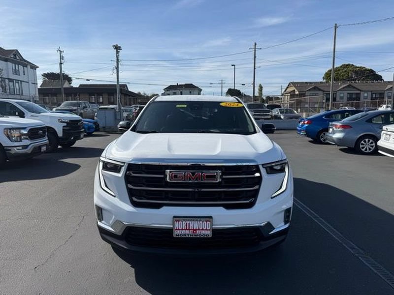 Used 2024 GMC Acadia Elevation FWD image 8