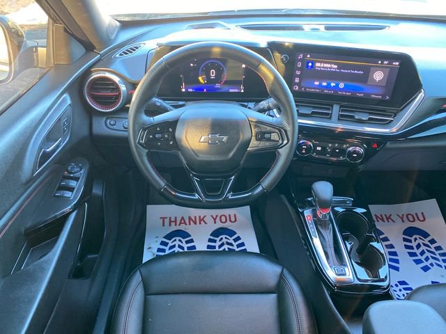 Used 2024 Chevrolet Trax RS w/ Driver Confidence Package image 22