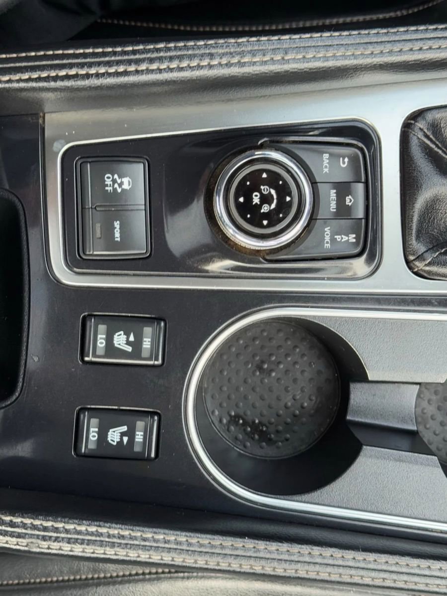 Used 2020 Nissan Maxima 3.5 SL w/ Floor Mat Group image 24