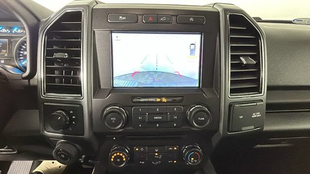 Used 2018 Ford F150 XLT w/ Equipment Group 302A Luxury AWD/4WD image 23