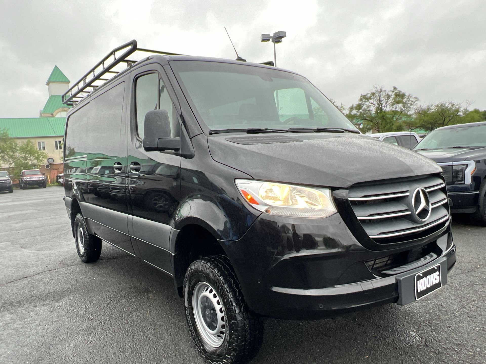 Used 2024 Mercedes-Benz Sprinter 2500 image 18
