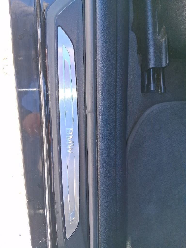 Used 2018 BMW 330i xDrive Sedan w/ Convenience Package image 32