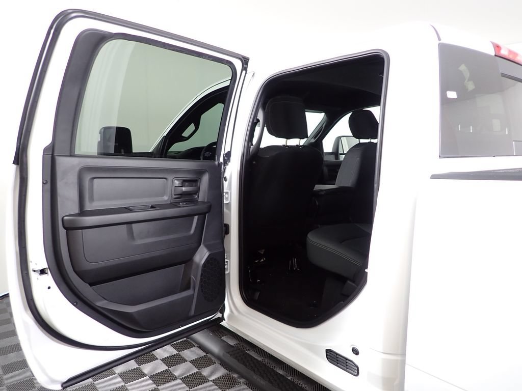 New 2026 RAM 2500 Tradesman AWD/4WD image 28
