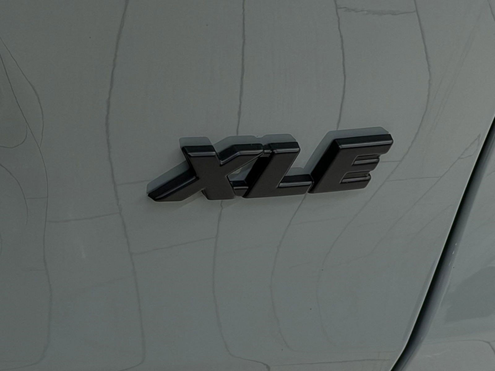 Used 2023 Toyota RAV4 XLE Premium FWD image 35