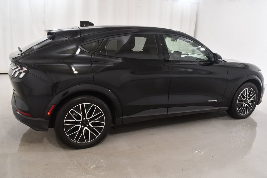 Used 2025 Ford Mustang Mach-E Premium AWD/4WD image 11