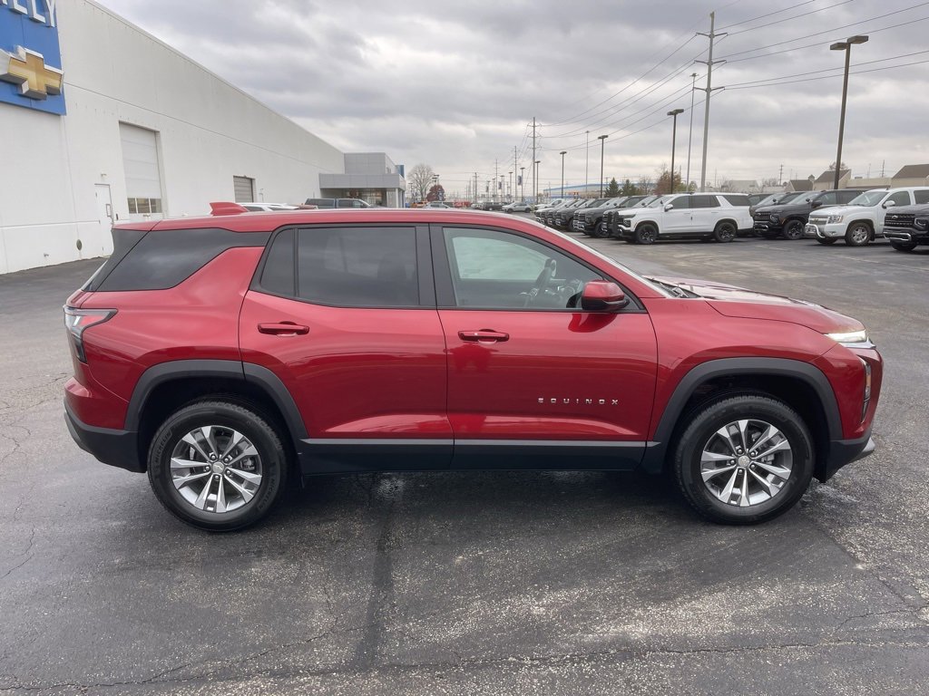 New 2026 Chevrolet Equinox LT w/ Convenience Package II image 8