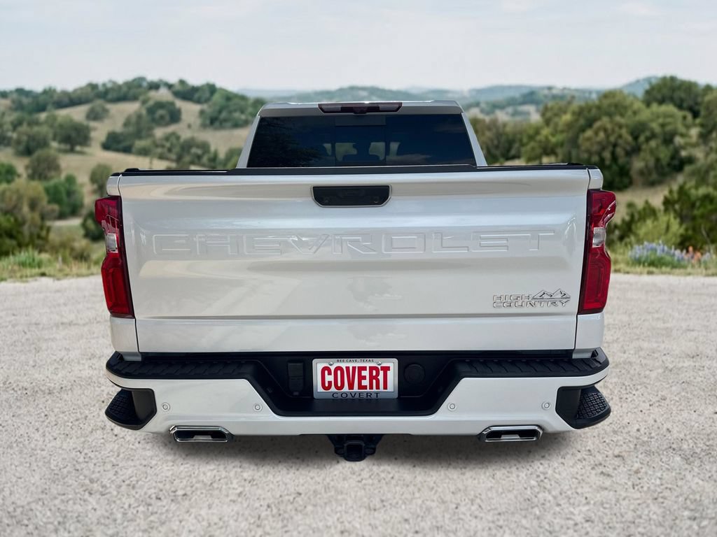 Used 2024 Chevrolet Silverado 1500 High Country w/ High Country Premium Package AWD/4WD image 8
