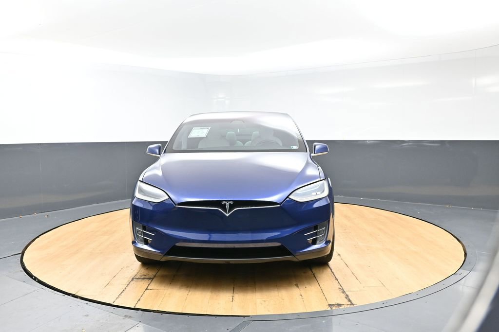 Used 2017 Tesla Model X 90D image 12