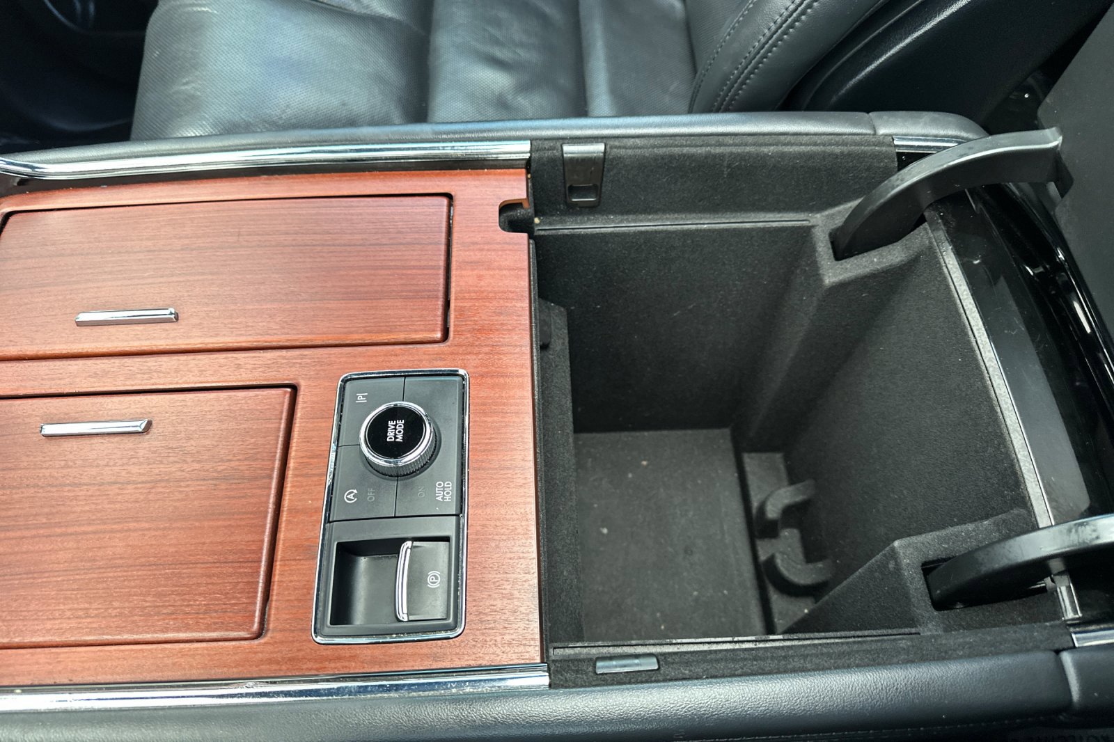 Used 2022 Lincoln Navigator Reserve image 34