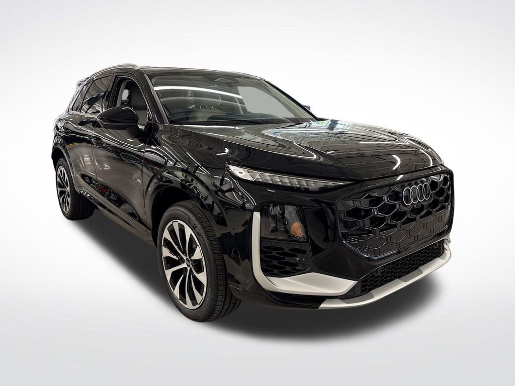 New 2026 Audi Q3 quattro 2.0T AWD/4WD image 7
