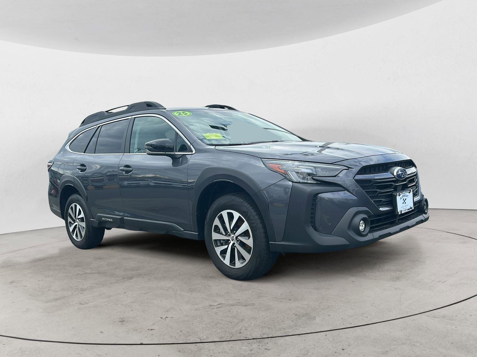Certified 2025 Subaru Outback Premium image 1