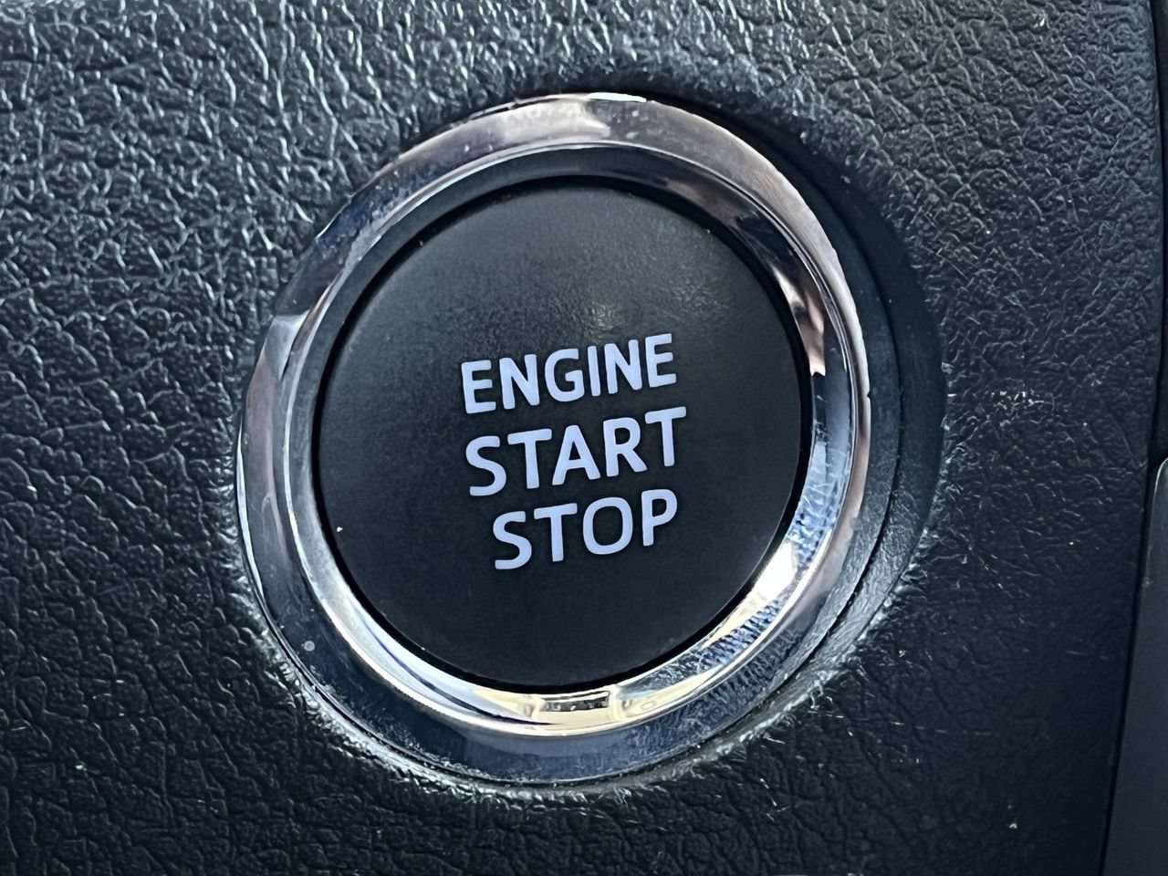 Used 2023 Toyota 4Runner Limited AWD/4WD image 19