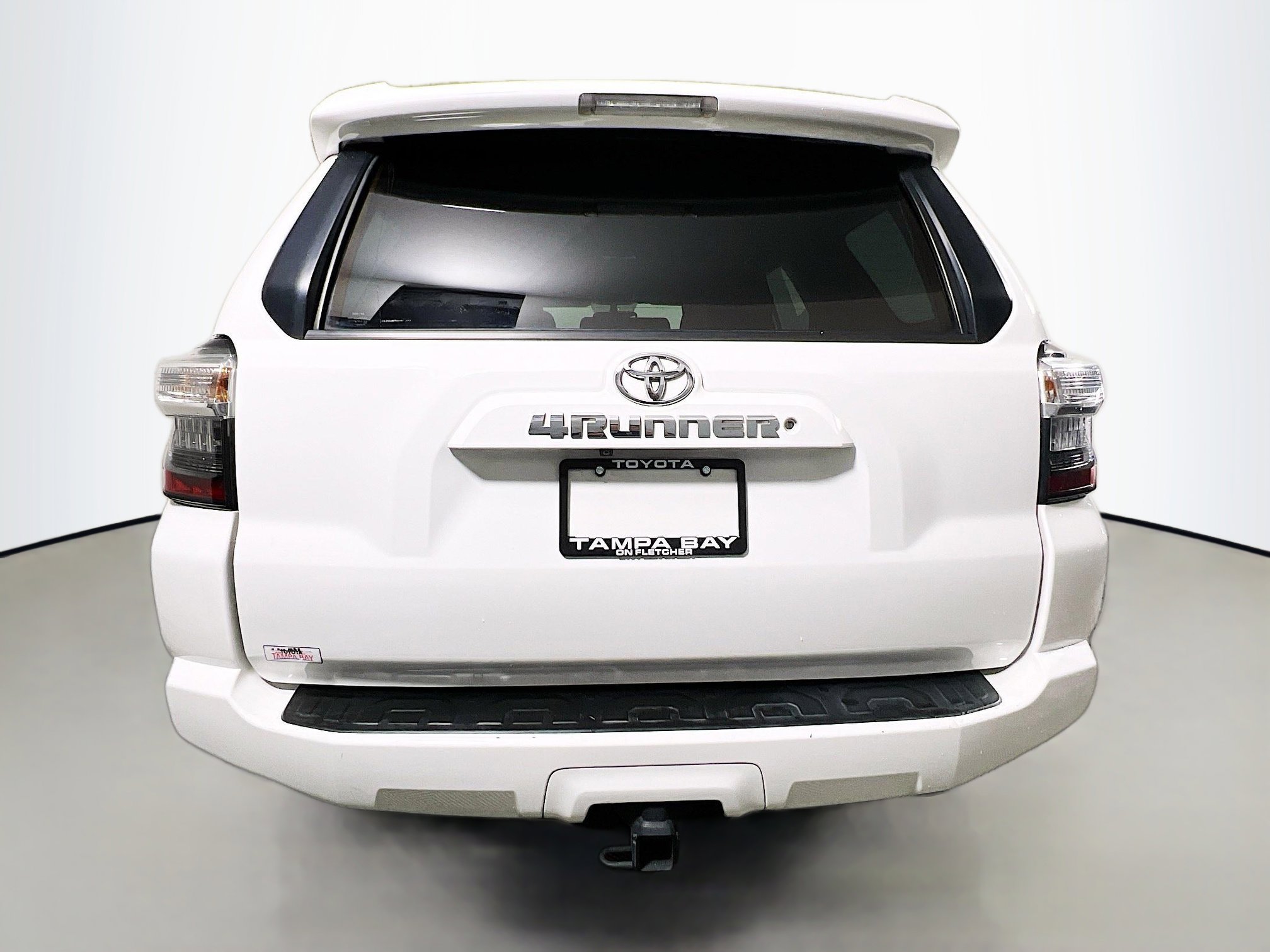 Used 2016 Toyota 4Runner SR5 image 6
