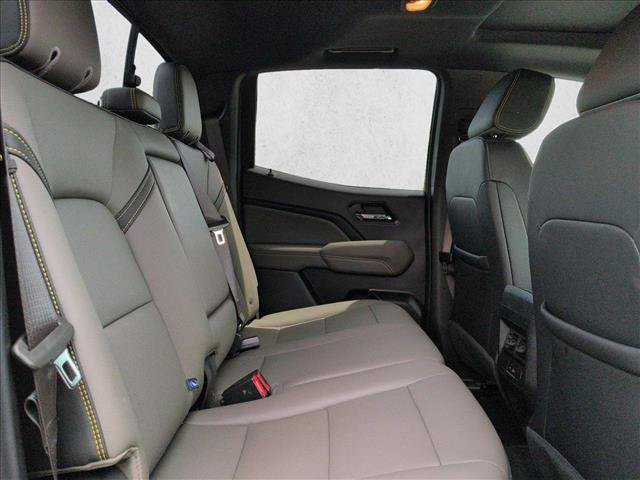 Used 2024 Chevrolet Colorado ZR2 w/ ZR2 Convenience Package III AWD/4WD image 20