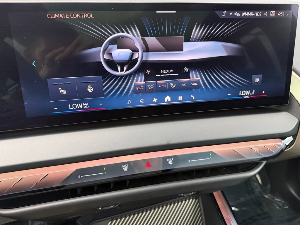 Certified 2025 BMW X3 xDrive30i AWD/4WD image 23