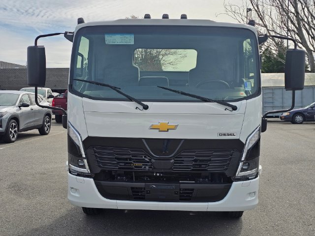 New 2025 Chevrolet Low Cab Forward 4500 XD RWD image 8