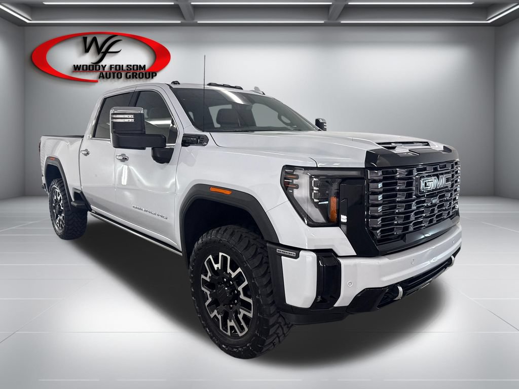 New 2026 GMC Sierra 2500 Denali Ultimate AWD/4WD image 3
