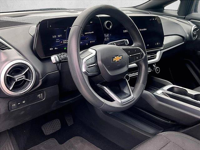 Used 2025 Chevrolet Equinox EV LT FWD image 14