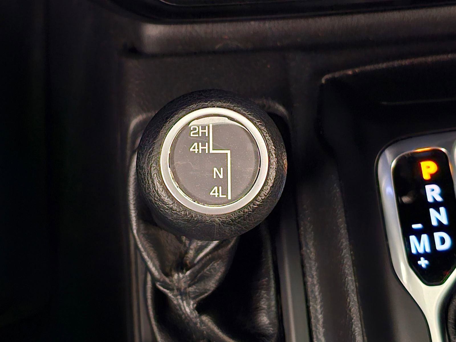 Used 2022 Jeep Gladiator Sport image 24