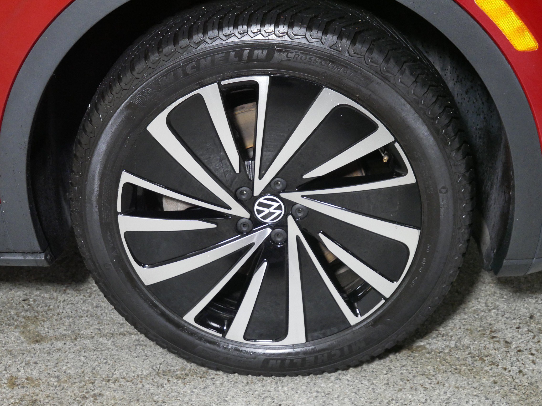 Certified 2023 Volkswagen ID.4 Pro S Plus AWD/4WD image 15