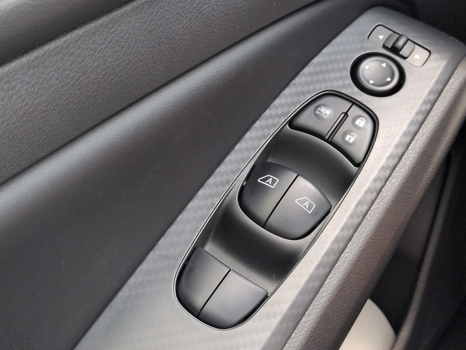 New 2026 Nissan Altima 2.5 SV AWD/4WD image 23