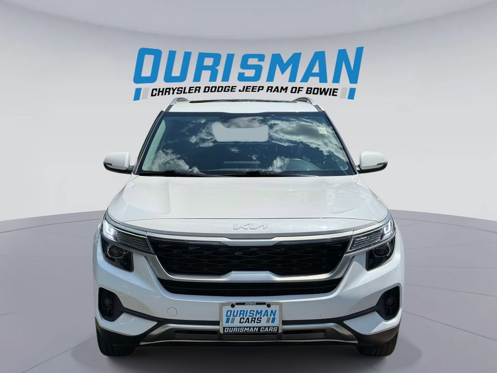 Used 2022 Kia Seltos EX AWD/4WD image 6