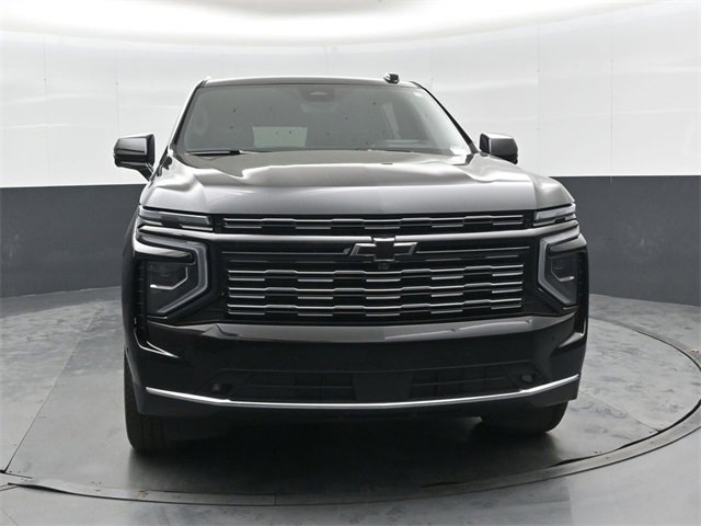 Used 2025 Chevrolet Suburban High Country w/ LPO, Illumination Package image 9
