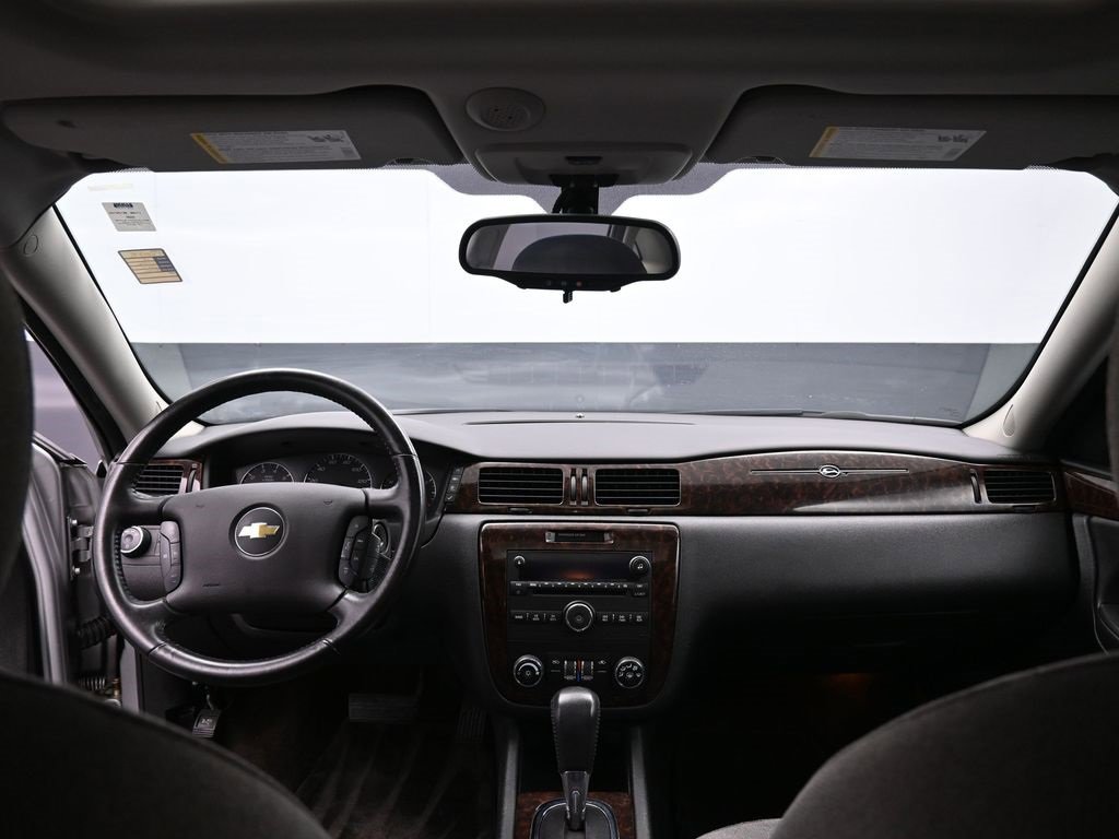 Used 2013 Chevrolet Impala LT w/ LT Sunroof Package image 28