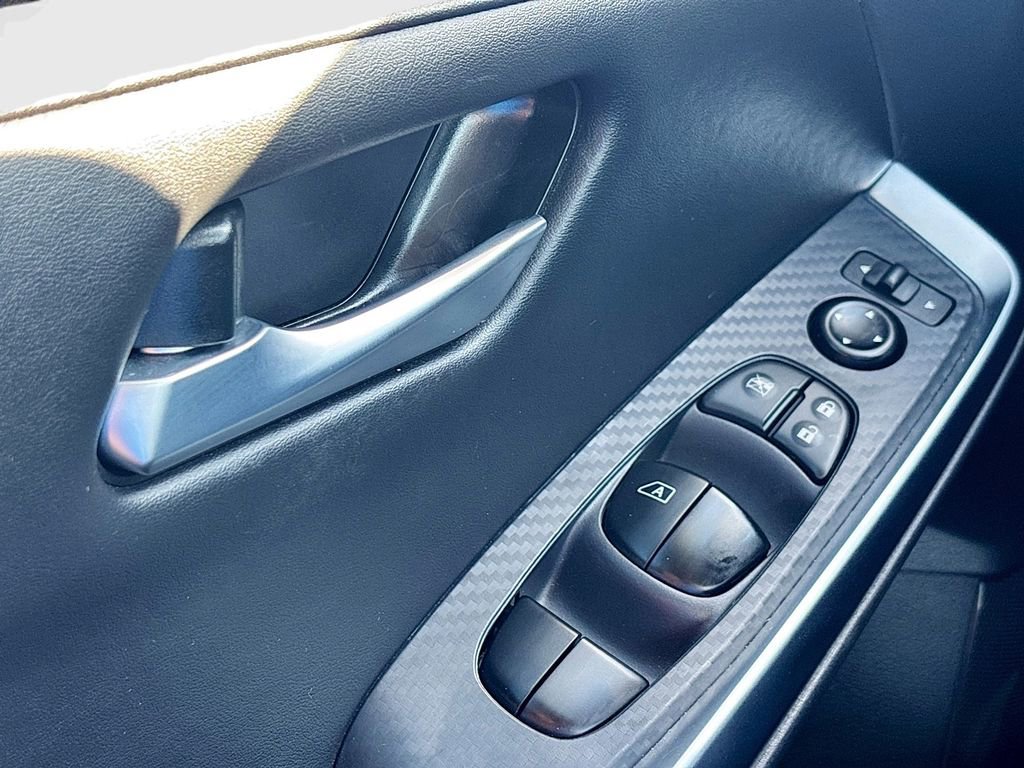 Used 2024 Nissan Sentra SR w/ Trunk Package image 15