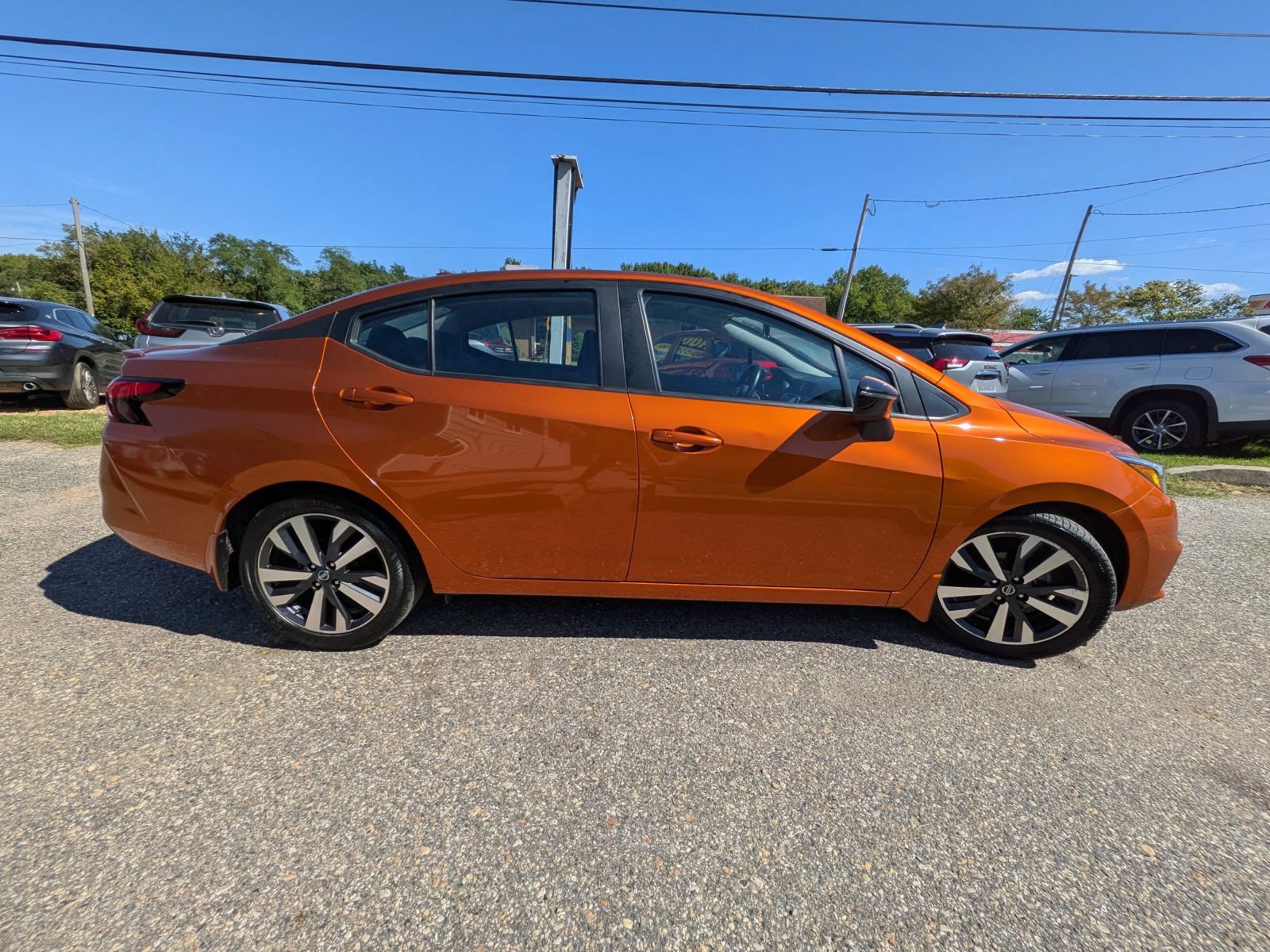 Used 2021 Nissan Versa SR w/ Convenience Package FWD image 7