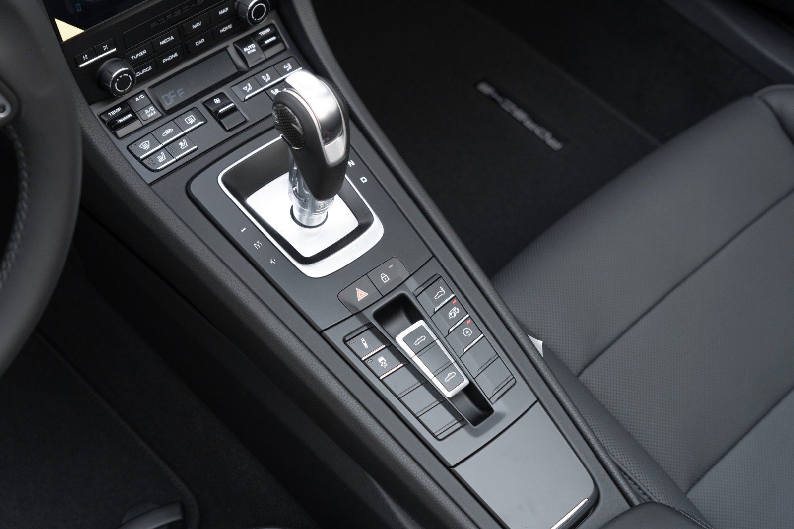 New 2025 Porsche 718 Boxster S image 25