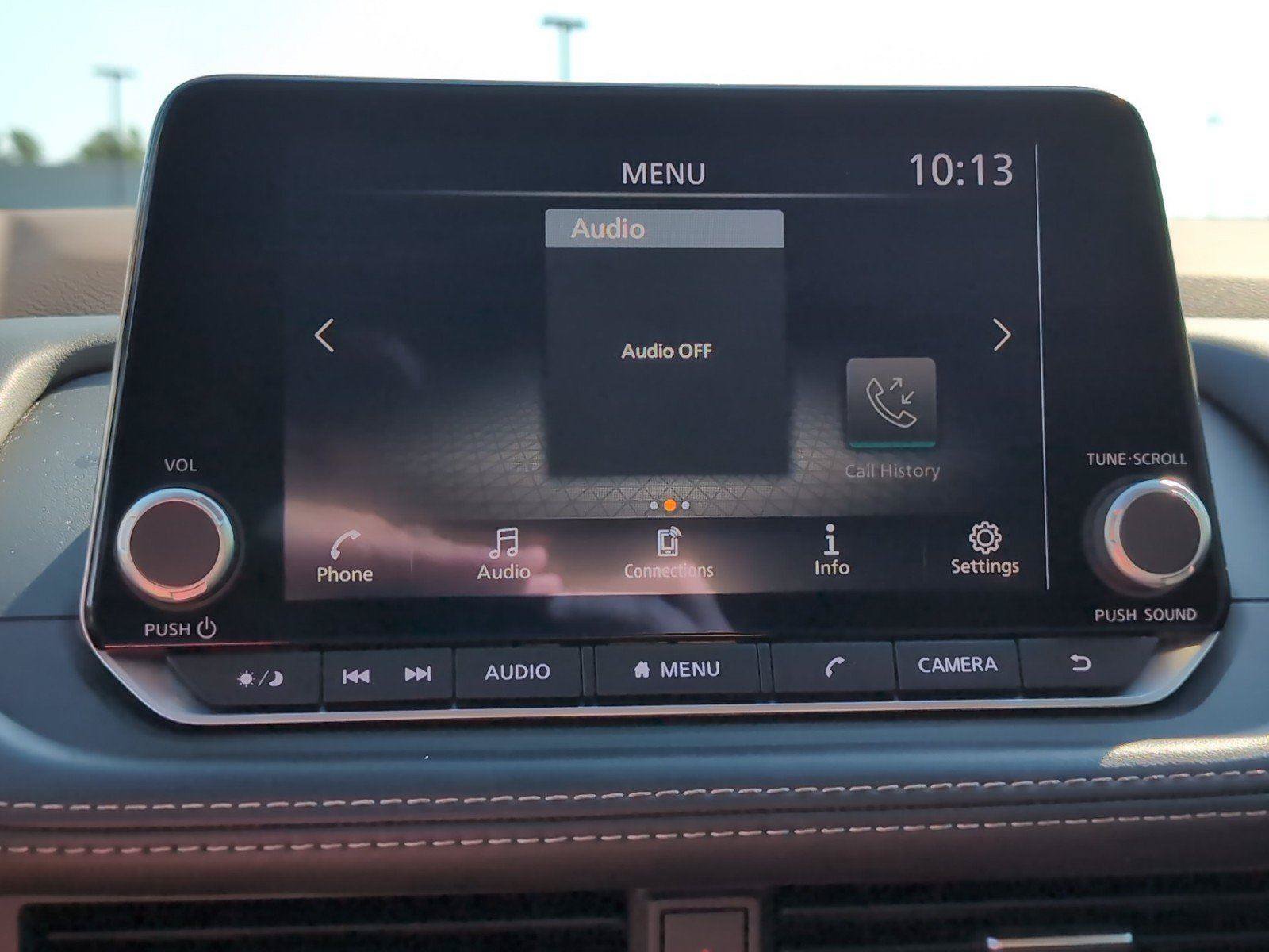 Used 2023 Nissan Rogue S FWD image 21