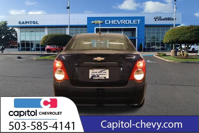 Used 2015 Chevrolet Sonic LS FWD image 4