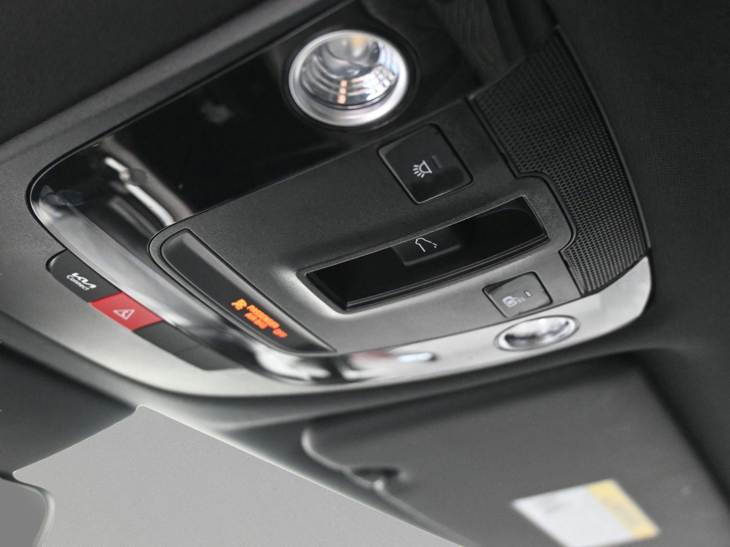 Used 2024 Kia Sportage X-Line w/ X-Line Premium Package image 34