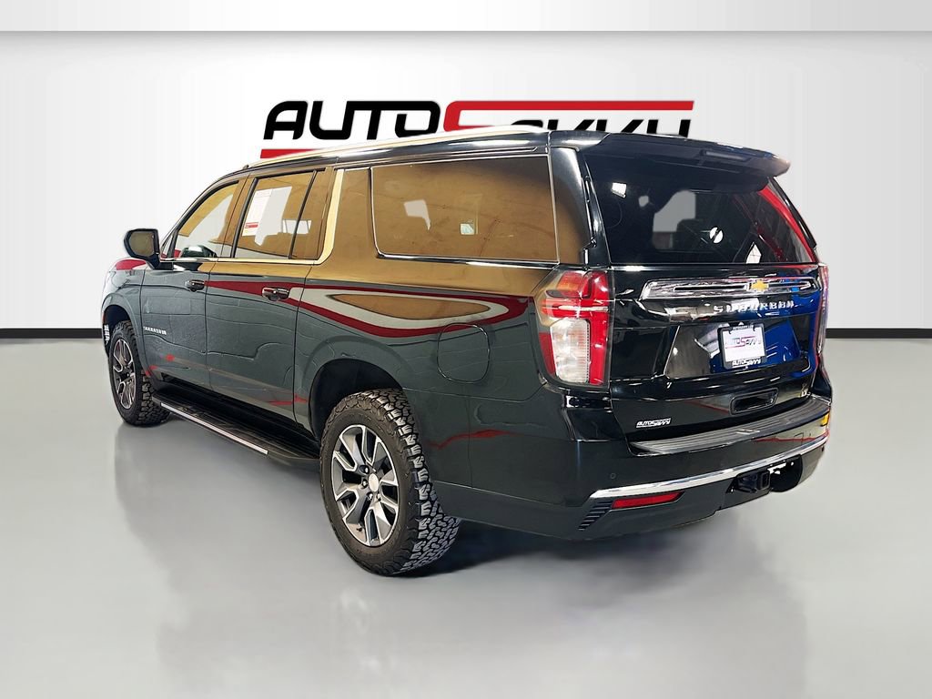 Used 2022 Chevrolet Suburban LT image 5