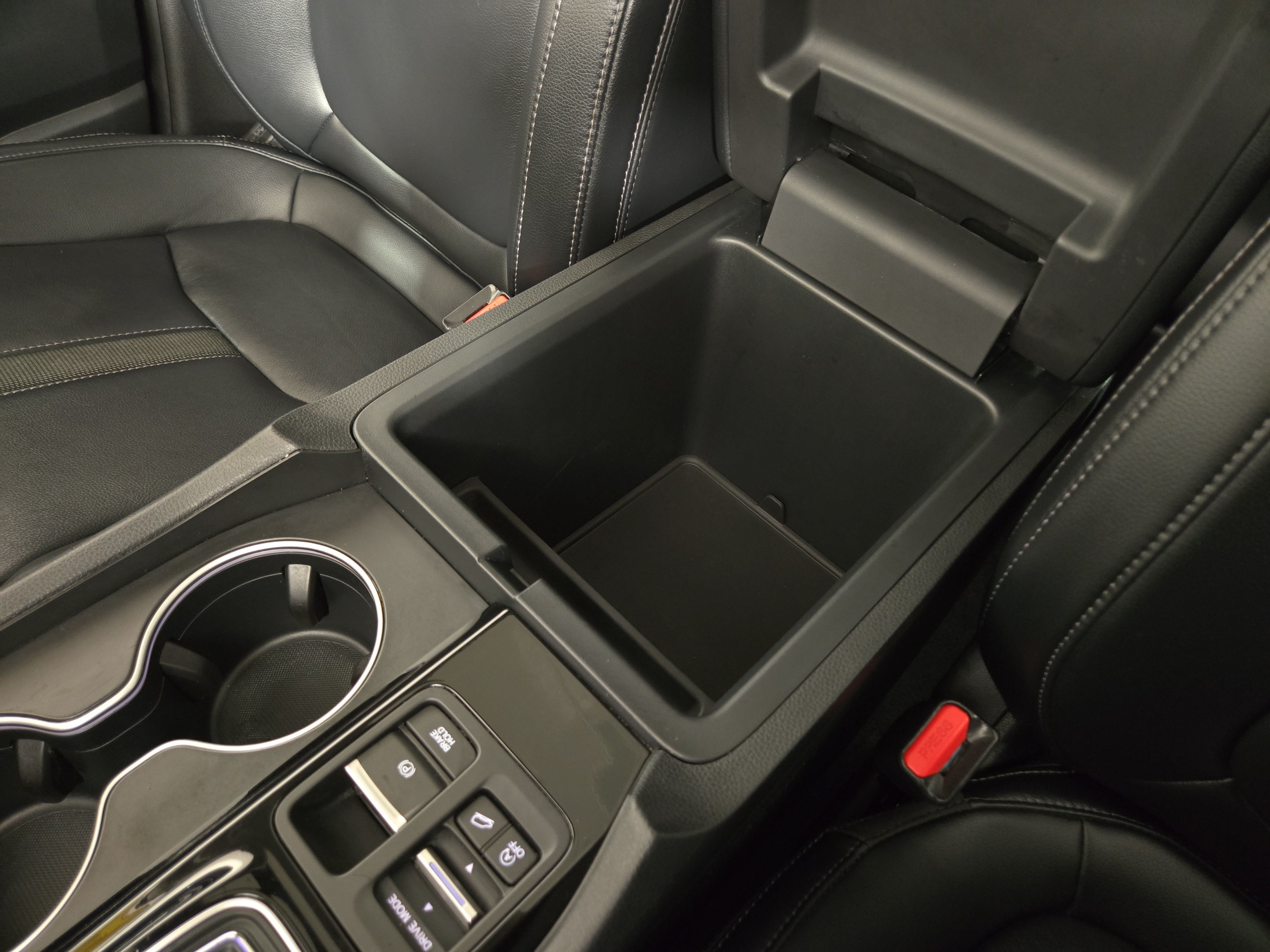 Used 2023 Honda Pilot Touring image 31