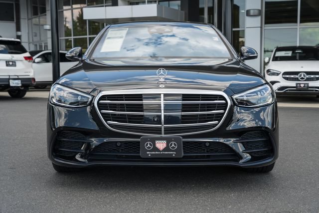 Certified 2022 Mercedes-Benz S 500 4MATIC w/ AMG Line Package image 2