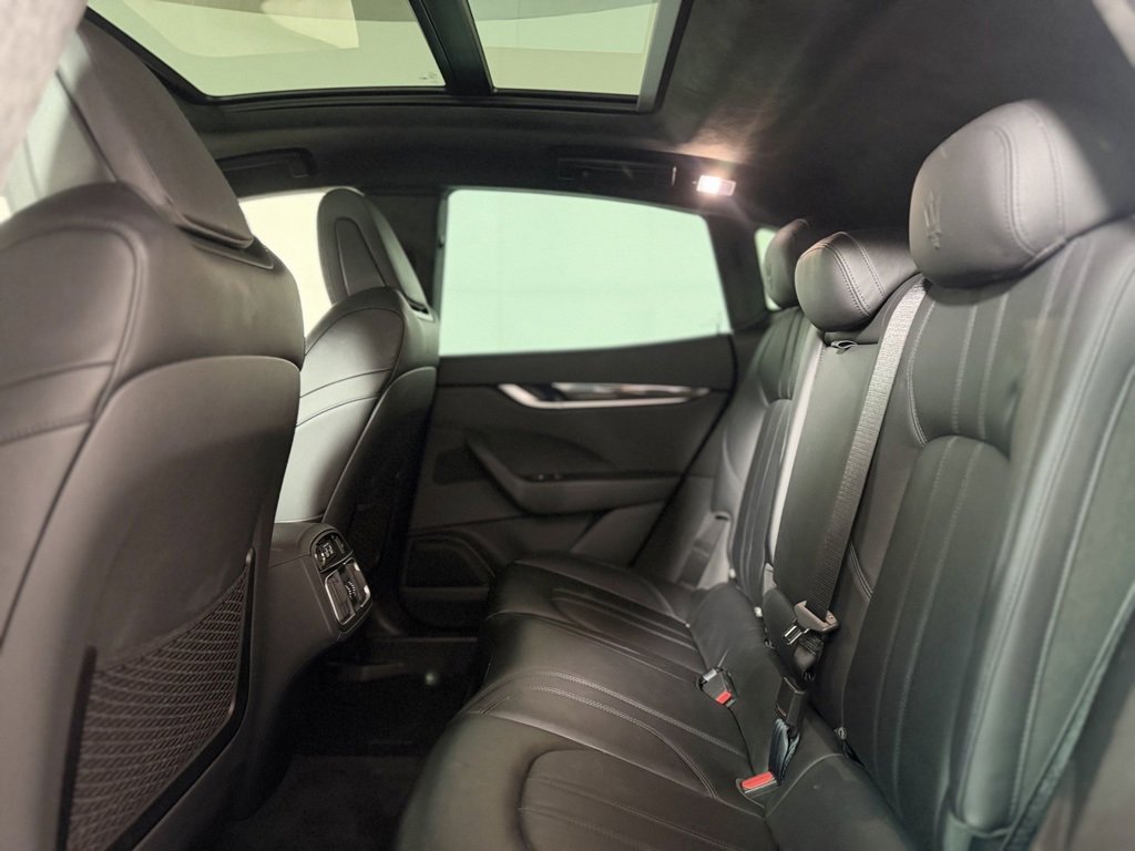 Used 2023 Maserati Levante Modena image 28