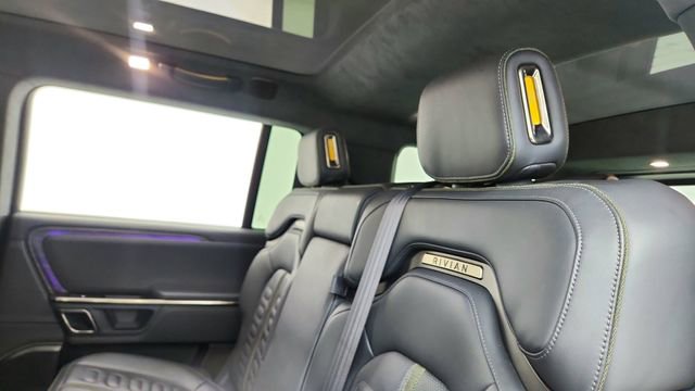 Used 2022 Rivian R1S Launch Edition image 34