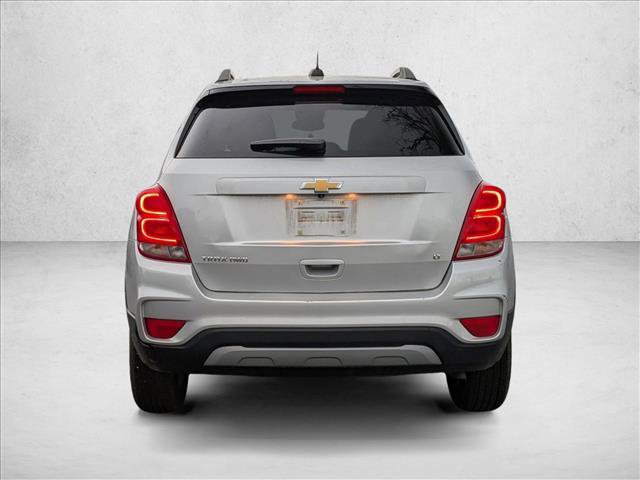 Used 2020 Chevrolet Trax LT w/ LT Convenience Package image 6