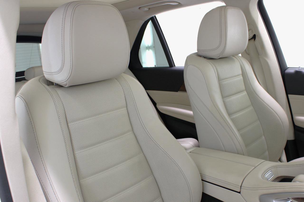 Used 2021 Mercedes-Benz GLE 450 4MATIC image 49