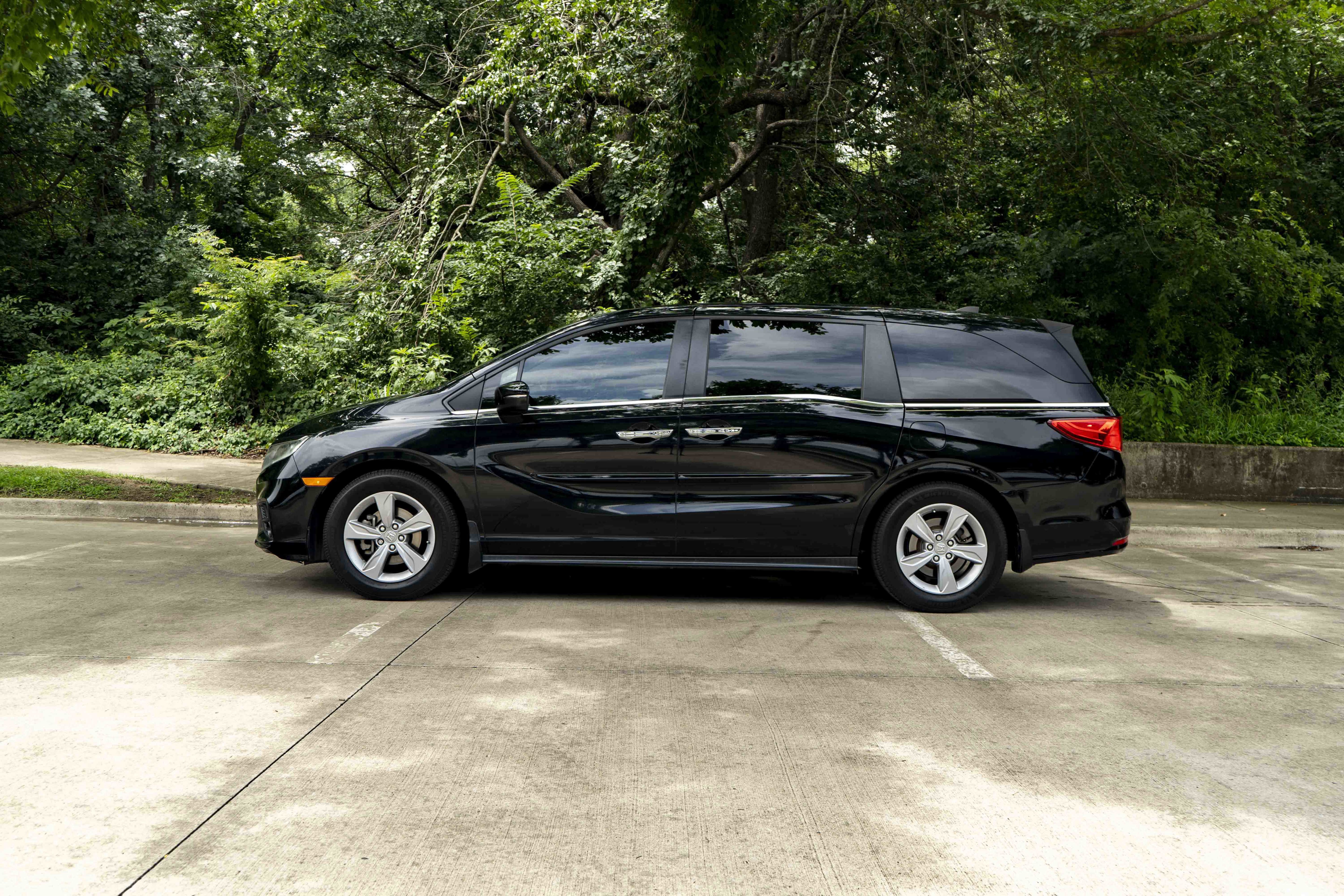Used 2020 Honda Odyssey EX image 6