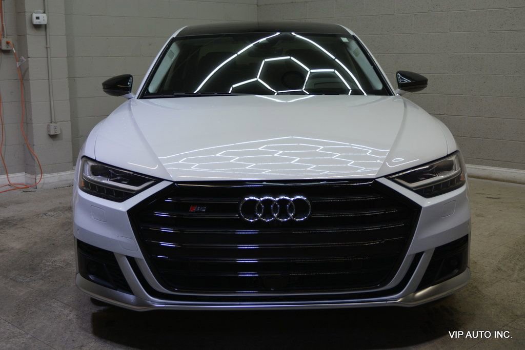 Used 2020 Audi S8 L w/ S8 Executive Package image 5