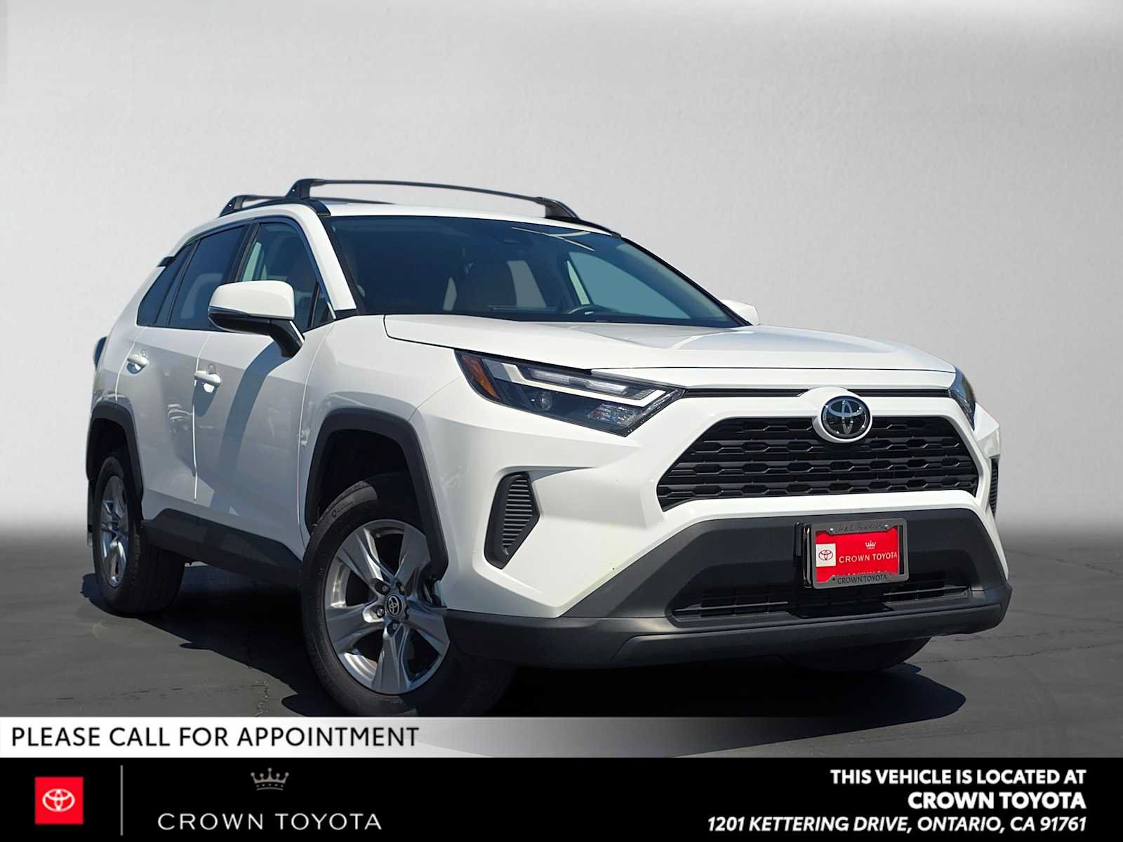 Certified 2025 Toyota RAV4 XLE FWD image 1