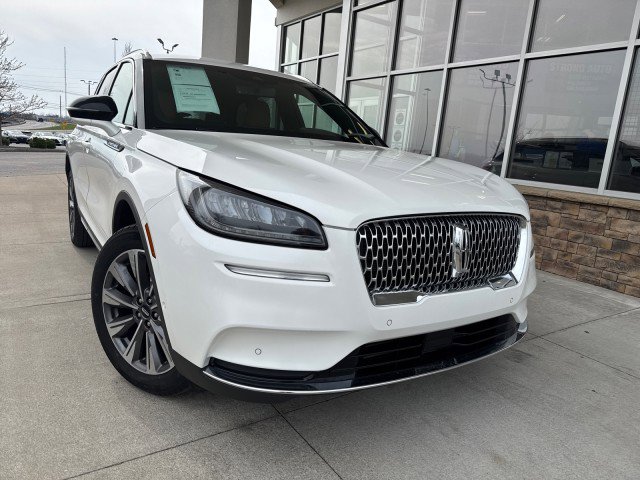 Used 2022 Lincoln Corsair Reserve AWD/4WD image 1