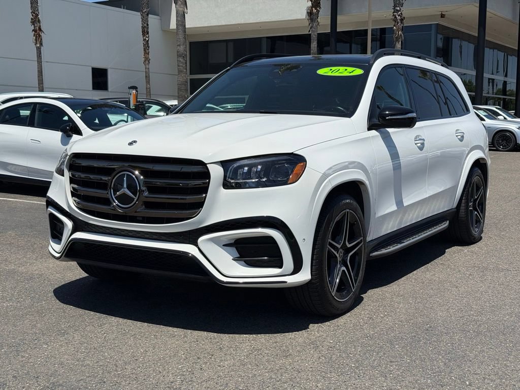 Used 2024 Mercedes-Benz GLS 450 4MATIC image 9